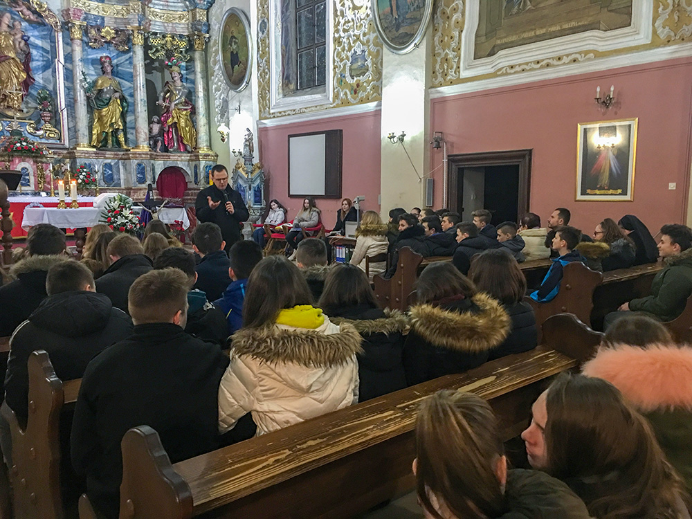 Susret mladih kutinskog dekanata