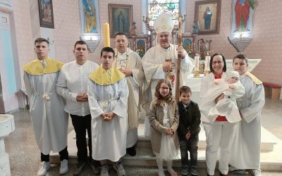 Biskup krstio šesto dijete obitelji Orlović