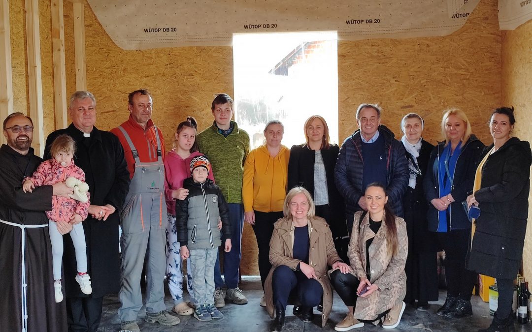 Prva kuća iz projekta „Krov za Hrvatsku“ podignuta je u Mošćenici