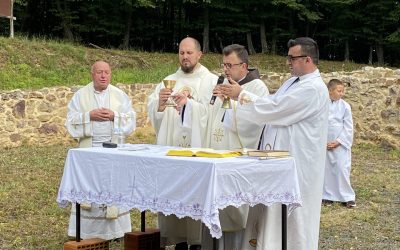 Misa na ostacima pavlinskoga samostana na Petrovoj Gori