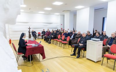 Na svećeničkom danu o trinitarnom i eklezijalnom zajedništvu kao temelju sinodalnosti