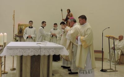 Biskup predvodio proslavu svetkovine sv. Josipa u samostanu karmelićanki u Breznici Đakovačkoj