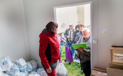 Caritas započeo s podjelom uskrsnih paketa