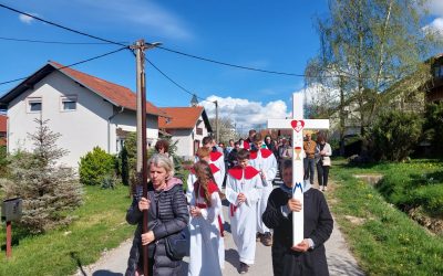 Križni put za nerođene u župi Preobraženja Gospodnjeg u Petrinji