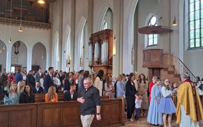 Biskup podijelio svetu Potvrdu mladima Hrvatske katoličke župe Salzburg