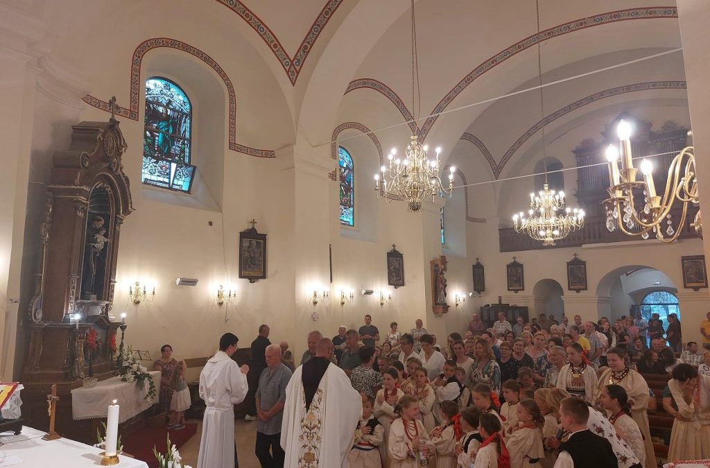 Sunja proslavila nebesku zaštitnicu sv. Mariju Magdalenu 