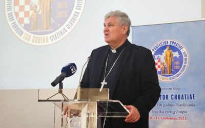 Biskup Košić održao predavanje „Graditelj Josipova svetišta – mons. Marijan Radanović“