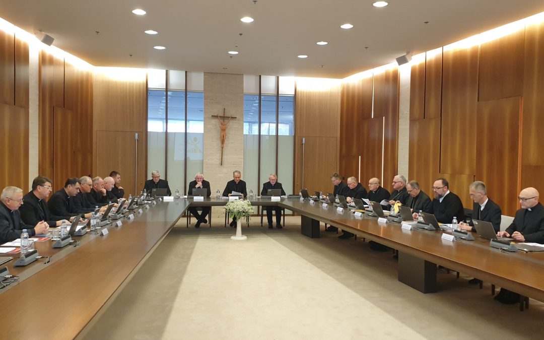Priopćenje s izvanrednog zasjedanja HBK-a