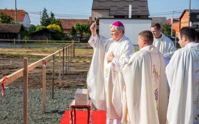 Blagoslovljen kamen temeljac nove crkve u Odri Sisačkoj
