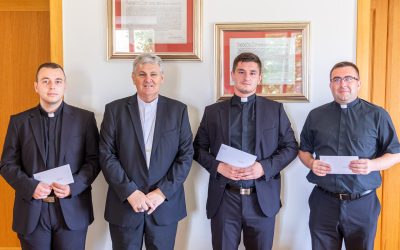 Biskup uručio mladomisnicima prve dekrete