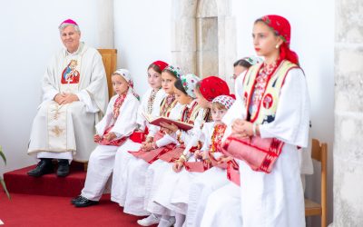 Biskup predvodio misno slavlje povodom 25. obljetnice dolaska Hrvata s Kosova