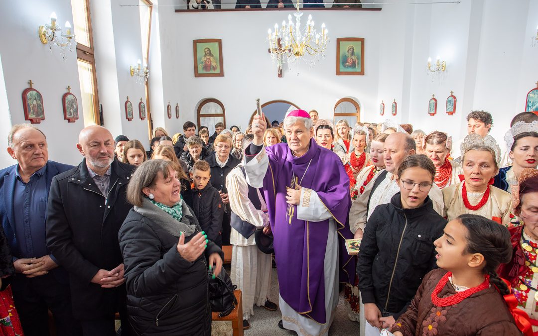 Blagoslovljena crkva Presvetog Srca Isusova u Tišini Erdedskoj