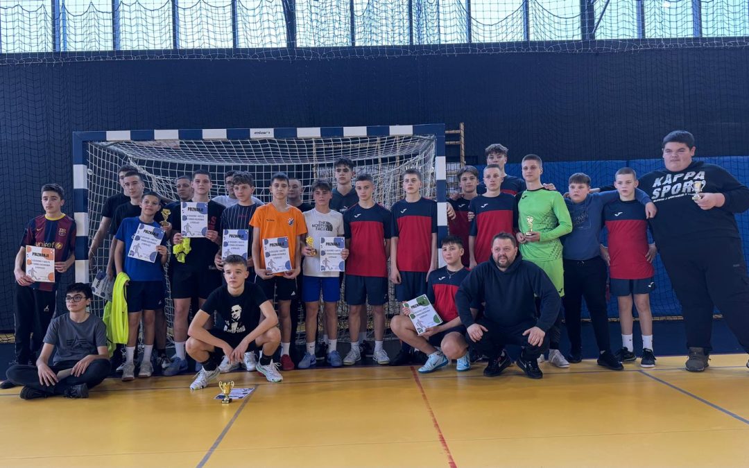 U Popovači održan turnir krizmanika u malom nogometu