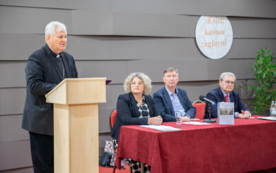 Predstavljana knjiga Godina i vječnost