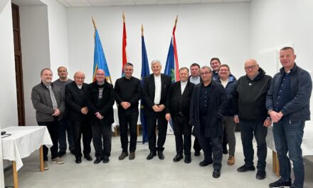 U Topuskom započele duhovne vježbe