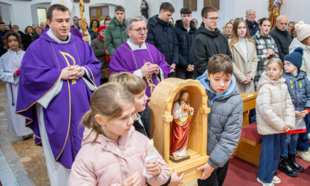 Zatvorena Godina Srca Isusova u župi sv. Josipa Radnika u Sisku
