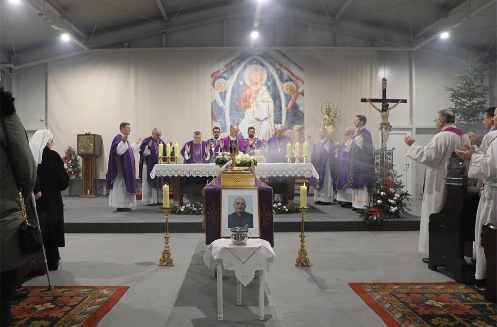 Slavljena misa zadušnica i sprovodni obredi za preminulog mons. Jurja Jerneića