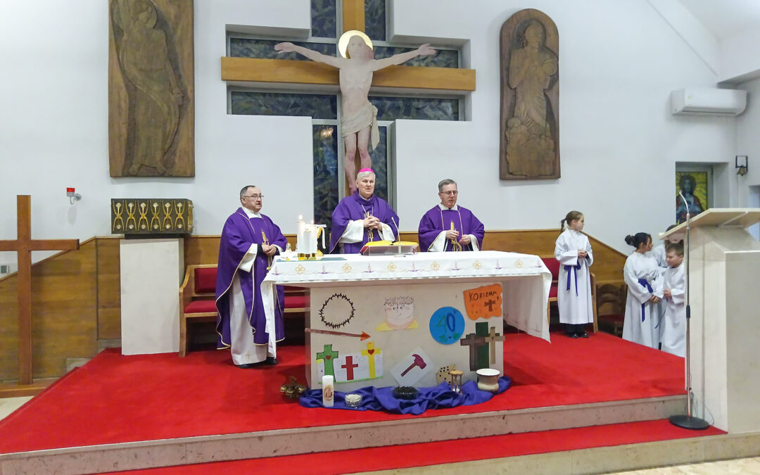 Biskup slavio svetu misu za Zajednicu bračnih parova i uveo u službu novo Pastoralno i Ekonomsko vijeće župe Galdovo