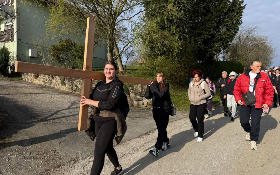 Održan 25. kutinski planinarski križni put 