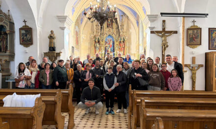 Emaus župa Glina, Maja i Mala Solina