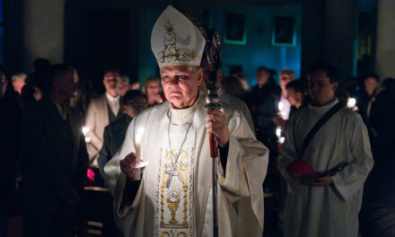 Vazmeno bdjenje u bazilici sv. Kvirina