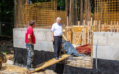 Biskup obišao gradilište župne kuće u Petrinji i kapele sv. Fabijana i Sebastijana u Vurotu