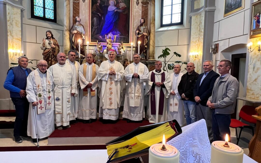 Maturanti sa Šalate iz 1978. okupili se u Donjem Dragancu