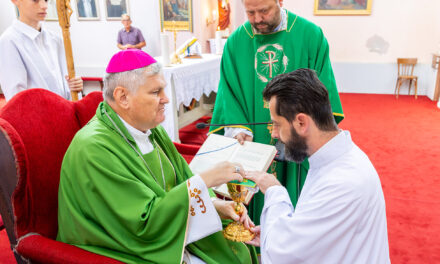 Bogoslov Antonio Blažević primio službu akolitata