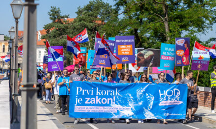 Hod za život održan u Sisku