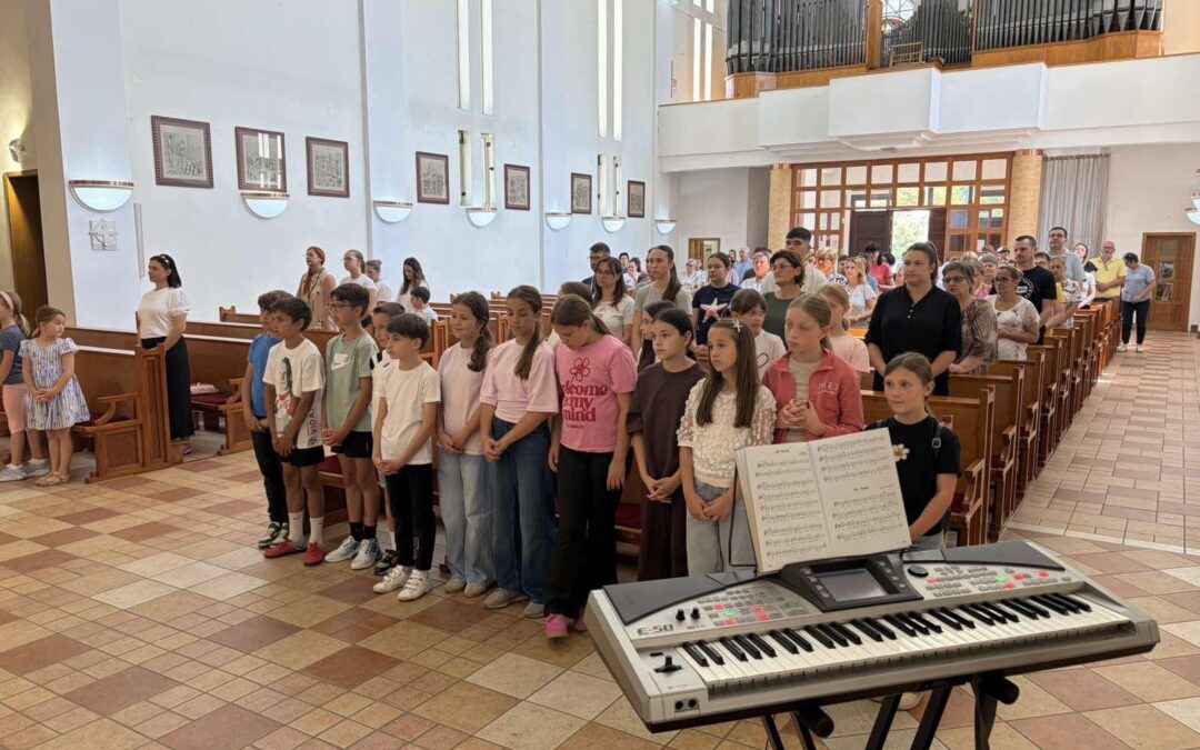 Misa zahvalnica za kraj školske godine u Glini